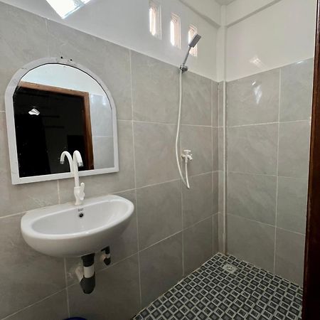 Apartamento Saellahouse Gili Trawangan Exterior foto