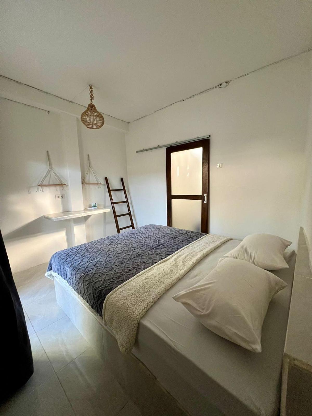 Apartamento Saellahouse Gili Trawangan Exterior foto