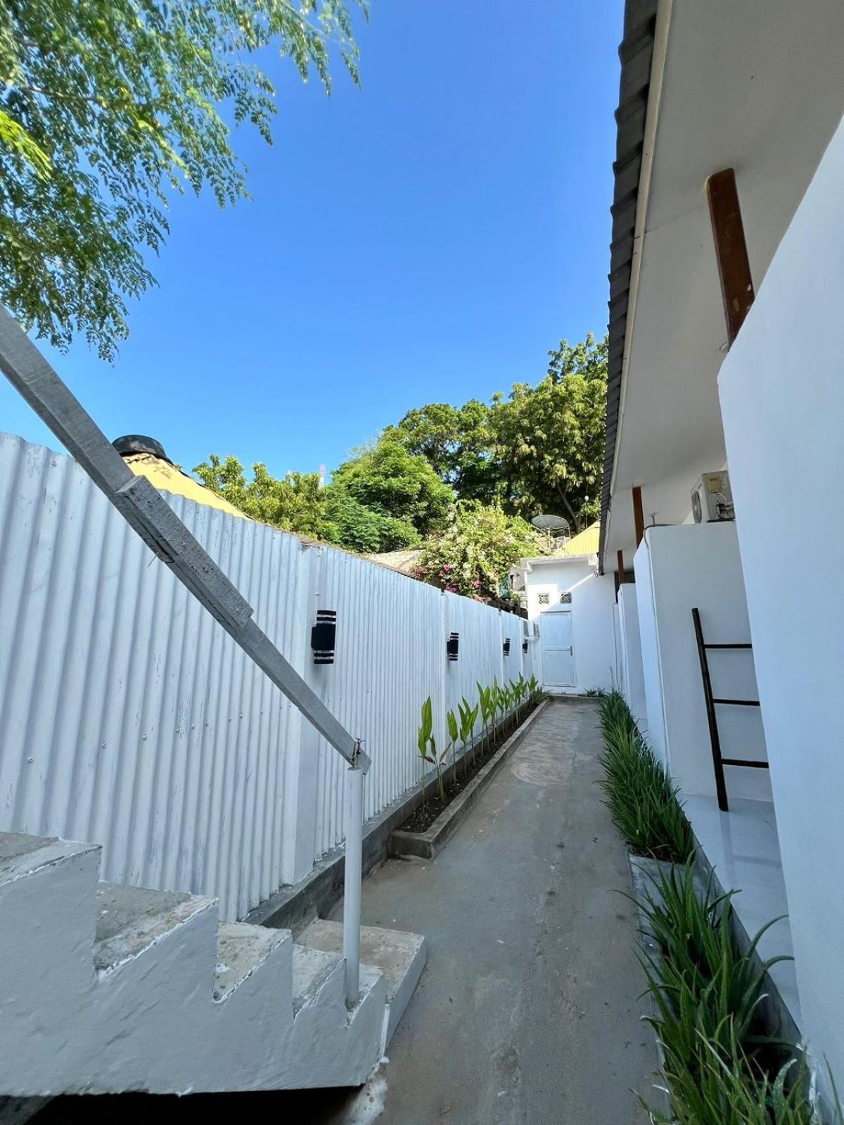 Apartamento Saellahouse Gili Trawangan Exterior foto