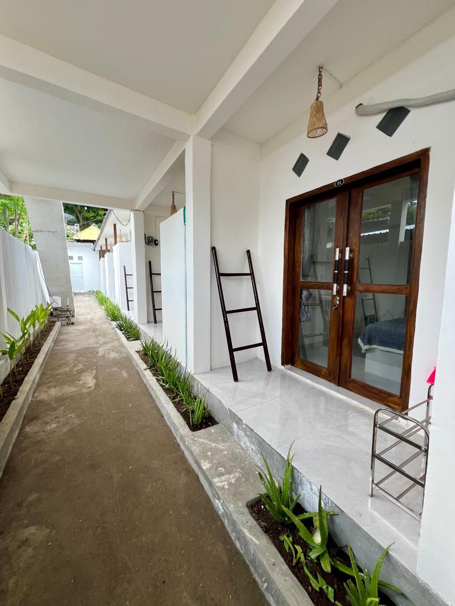 Apartamento Saellahouse Gili Trawangan Exterior foto