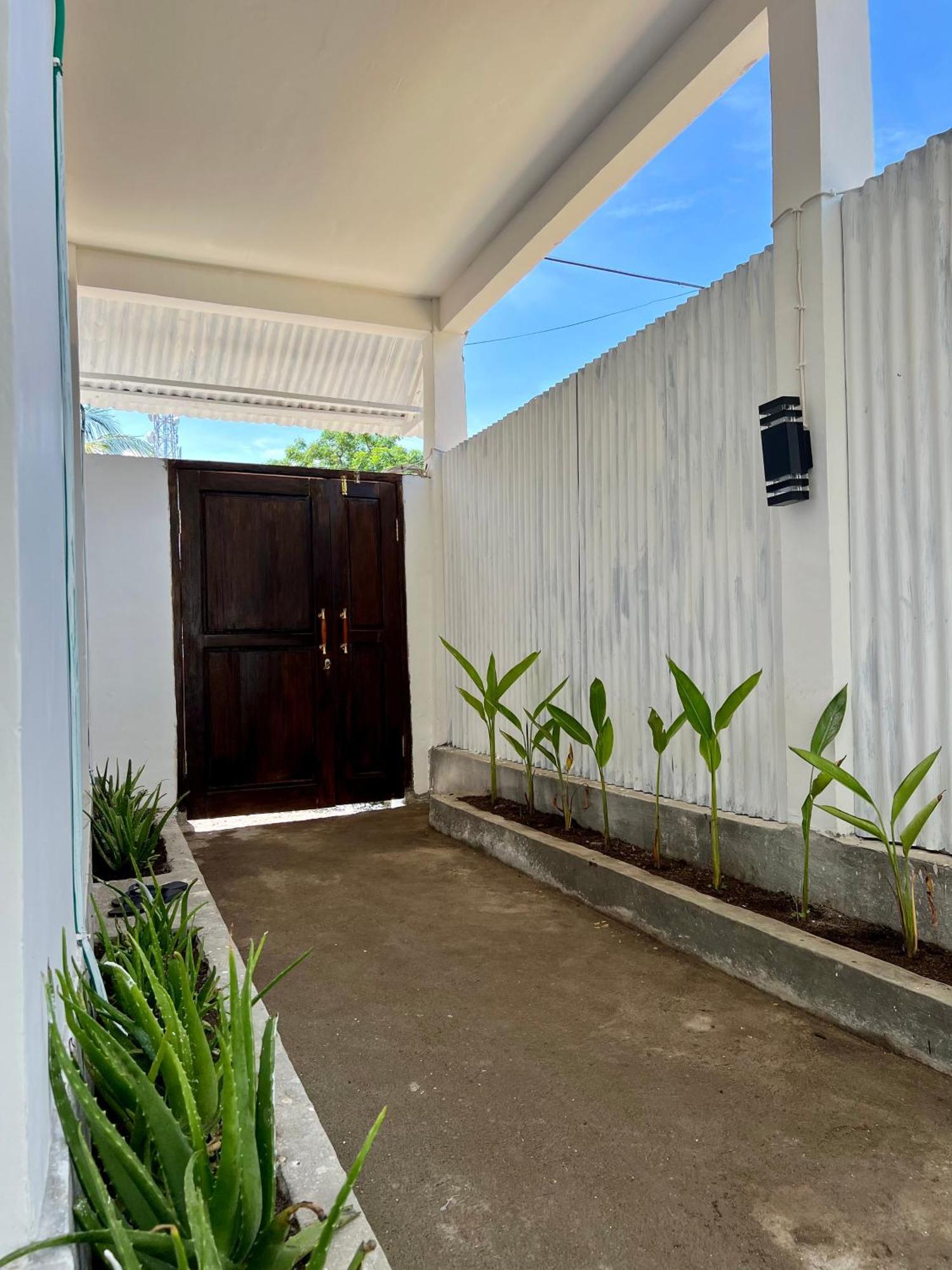 Apartamento Saellahouse Gili Trawangan Exterior foto